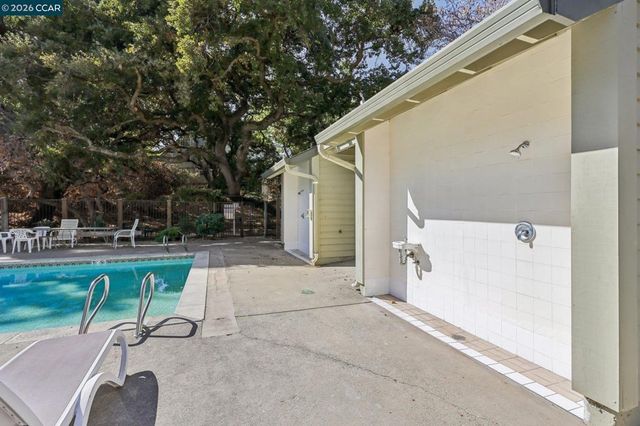 600 Suntree Lane 608, Pleasant Hill, CA 94523