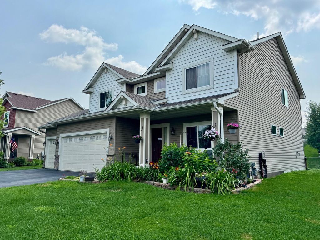 8948 196th Street W, Lakeville, MN 55044