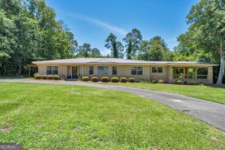1010 E 22nd Avenue, Cordele, GA 31015