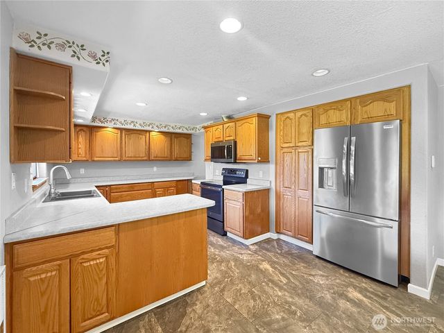 16321 148th Avenue SE, Yelm, WA 98597