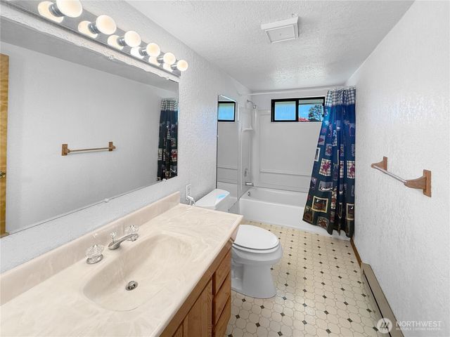 16321 148th Avenue SE, Yelm, WA 98597