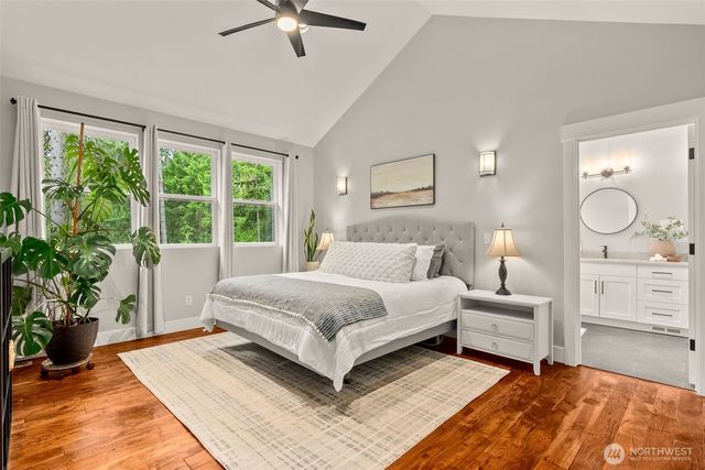 2415 44th Avenue NW, Olympia, WA 98502