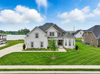 1141 Archibald Dr, Clarksville, TN 37040