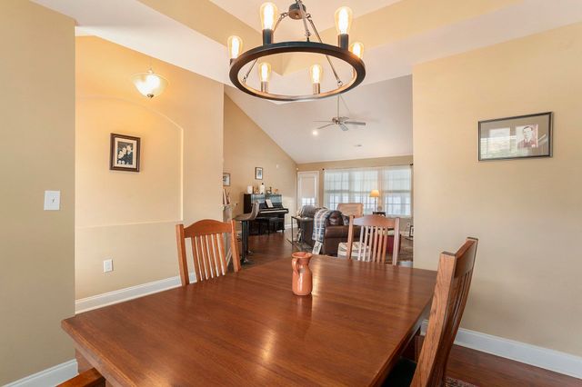 500 Cloverfield Ln., Conway, SC 29526