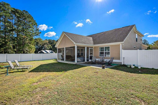 500 Cloverfield Ln., Conway, SC 29526