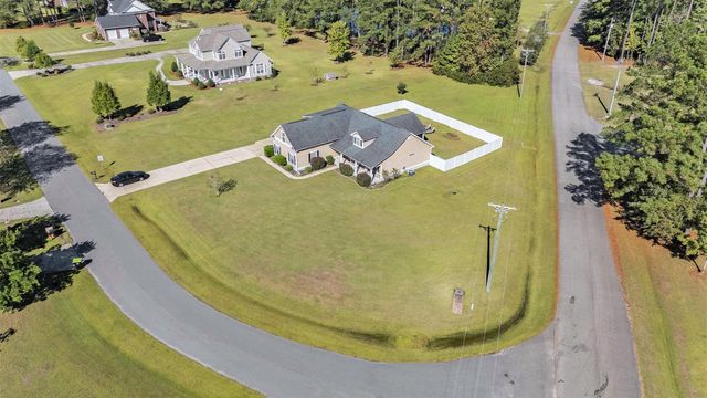 500 Cloverfield Ln., Conway, SC 29526