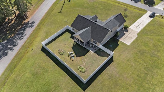 500 Cloverfield Ln., Conway, SC 29526