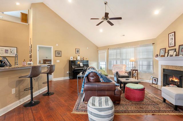 500 Cloverfield Ln., Conway, SC 29526