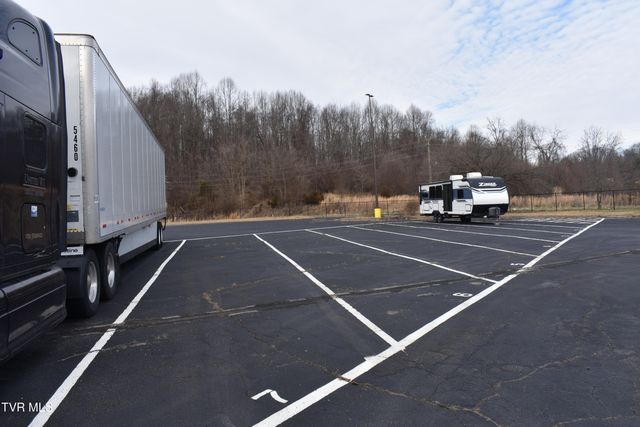 354 Shadowtown Road, Blountville, TN 37617