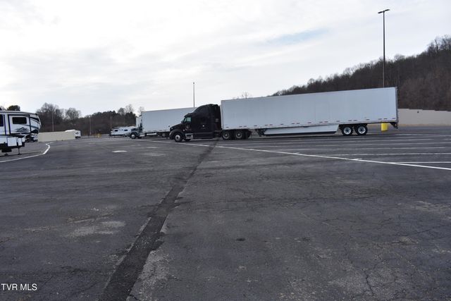 354 Shadowtown Road, Blountville, TN 37617