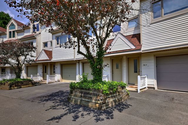 793 West Main Street APT E, Meriden, CT 06451