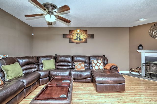 793 West Main Street APT E, Meriden, CT 06451