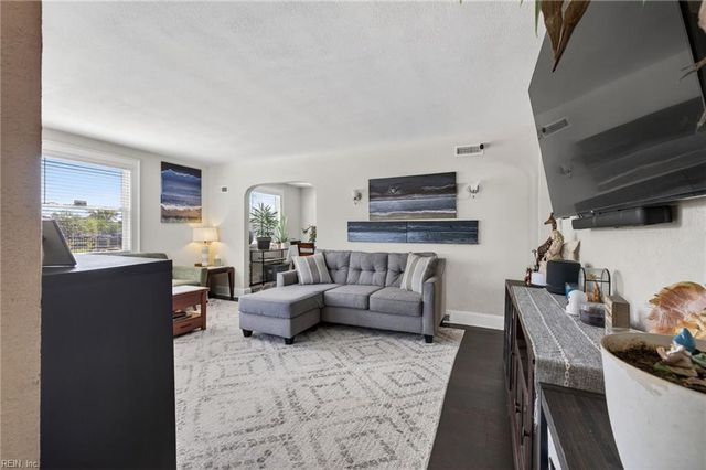 1601 Bain ST, Portsmouth, VA 23704