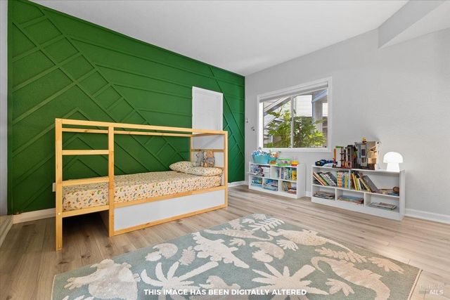 2070 Stonefield Ln, Santa Rosa, CA 95403