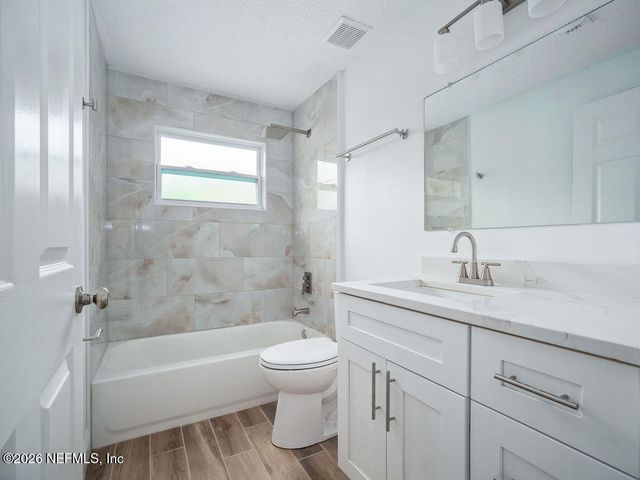 1877 ABA Drive, Orange Park, FL 32073