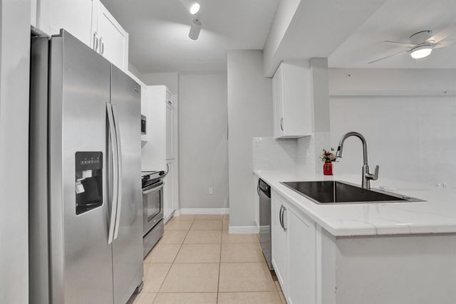 350 N Federal Highway 903, Boynton Beach, FL 33435