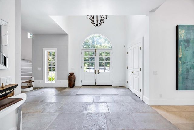 25 Oyster Way, Osterville, MA 02655