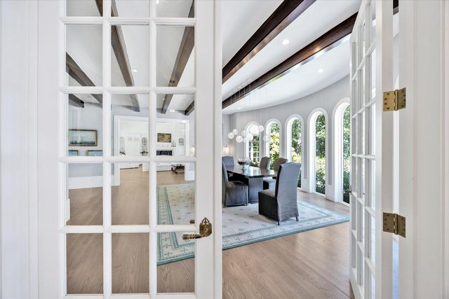 25 Oyster Way, Osterville, MA 02655