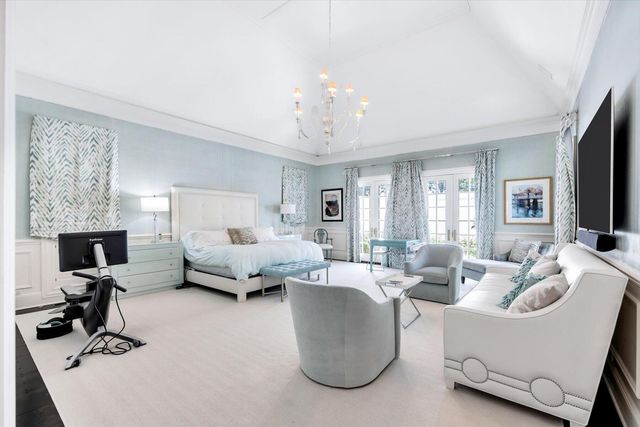 25 Oyster Way, Osterville, MA 02655
