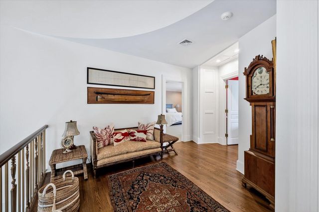 25 Oyster Way, Osterville, MA 02655