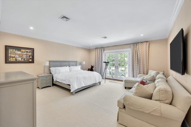 25 Oyster Way, Osterville, MA 02655