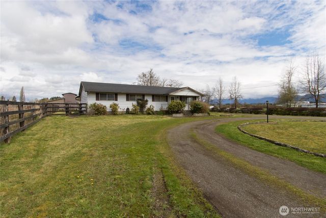 21928 SE 436th Street, Enumclaw, WA 98022