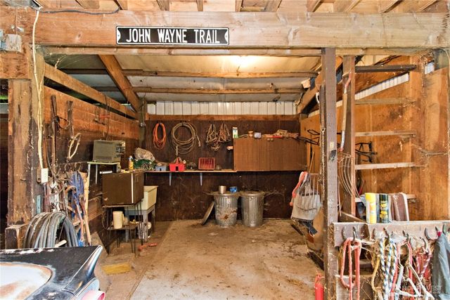 21928 SE 436th Street, Enumclaw, WA 98022