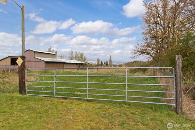 21928 SE 436th Street, Enumclaw, WA 98022
