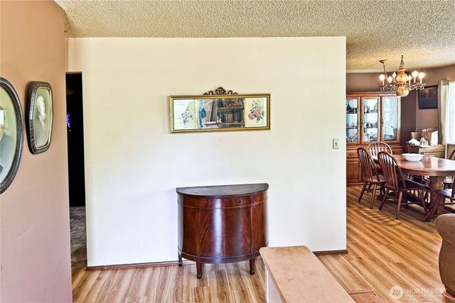 21928 SE 436th Street, Enumclaw, WA 98022