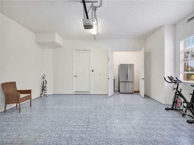 6422 Legacy CIR 704, Naples, FL 34113