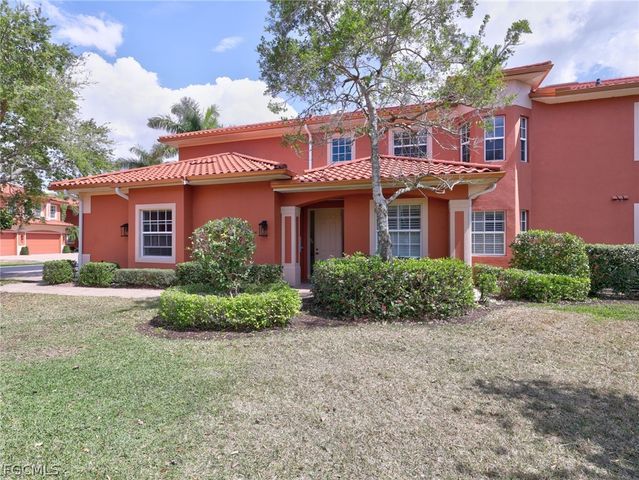 6422 Legacy CIR 704, Naples, FL 34113