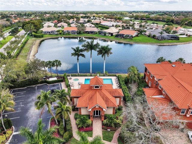 6422 Legacy CIR 704, Naples, FL 34113