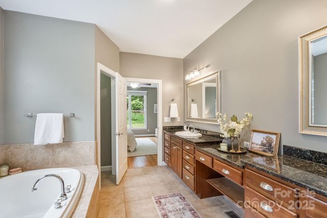 182 Broadview Circle, Mooresville, NC 28117