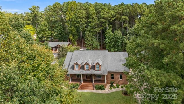 182 Broadview Circle, Mooresville, NC 28117