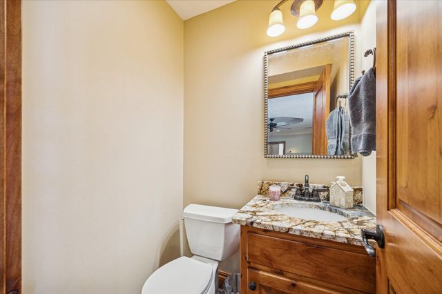 640 Piney Creek Road, Bellville, TX 77418