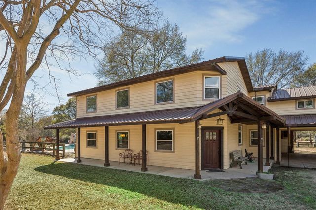 640 Piney Creek Road, Bellville, TX 77418