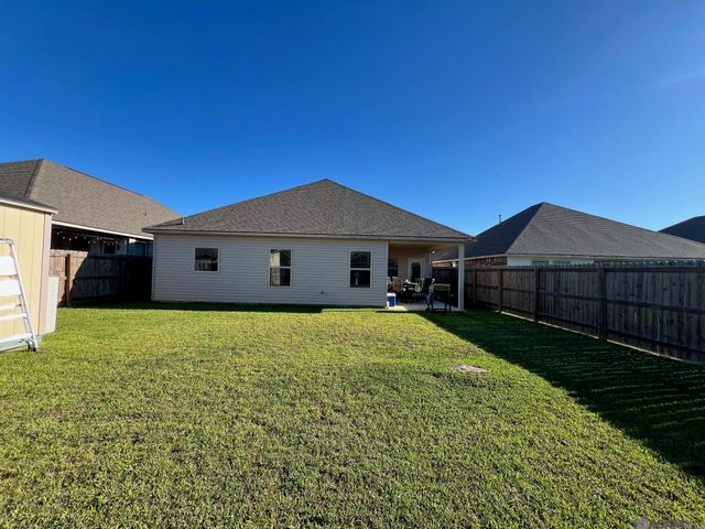 627 Miraval Ave, Zachary, LA 70791