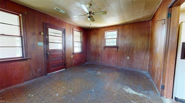 235 Hollywood AVE, Hampton, VA 23661