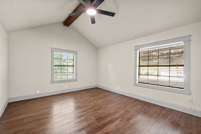 602 SE 18th Street, Mineral Wells, TX 76067