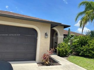 20 NE 20th Ave, Cape Coral, FL 33909