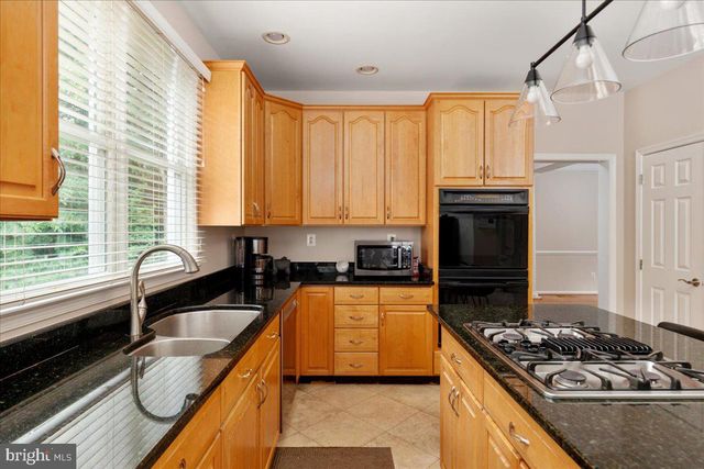 1501 JUDD CT, Herndon, VA 20170