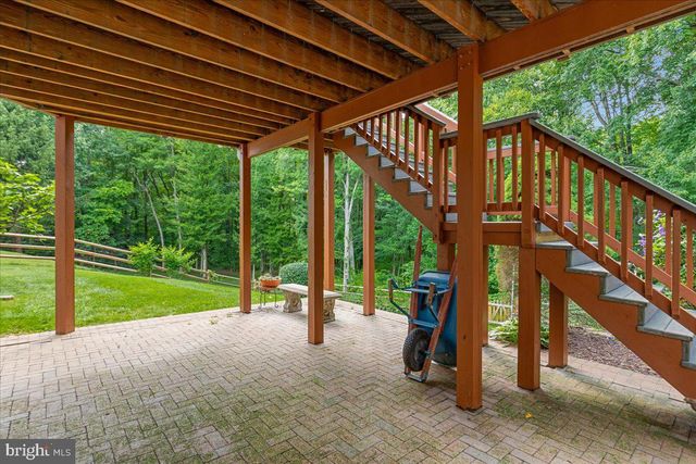 1501 JUDD CT, Herndon, VA 20170