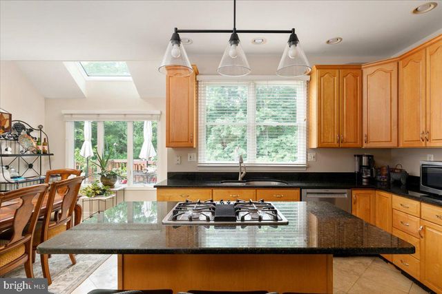 1501 JUDD CT, Herndon, VA 20170