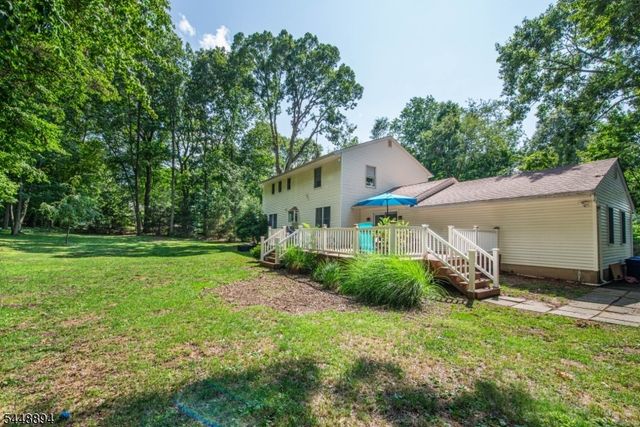 6 Patty Ln, Randolph Twp., NJ 07869