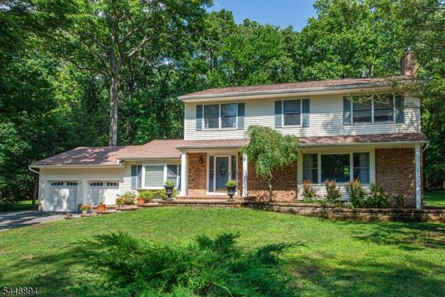 6 Patty Ln, Randolph Twp., NJ 07869