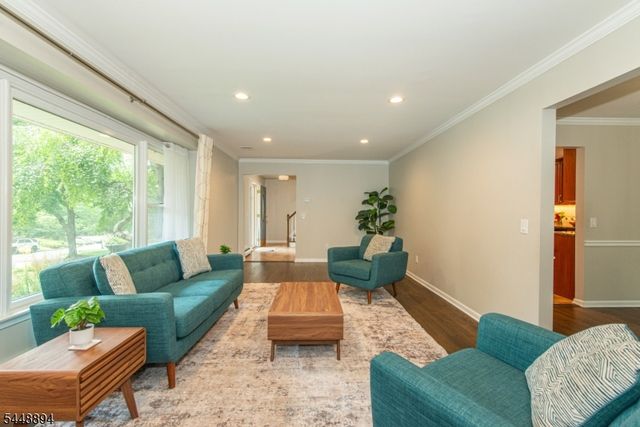6 Patty Ln, Randolph Twp., NJ 07869