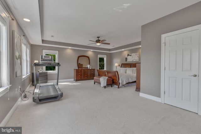 5204 20TH STREET, Arlington, VA 22205