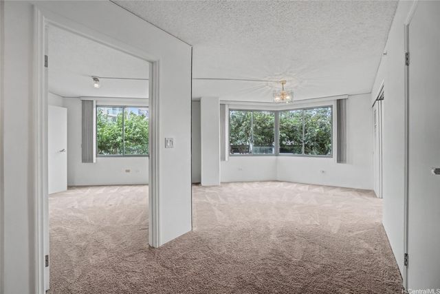 1314 Kalakaua Avenue 312, Honolulu, HI 96826