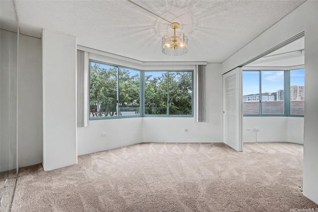 1314 Kalakaua Avenue 312, Honolulu, HI 96826