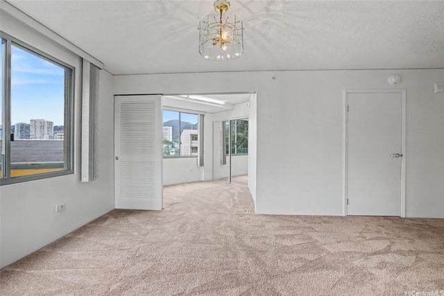 1314 Kalakaua Avenue 312, Honolulu, HI 96826